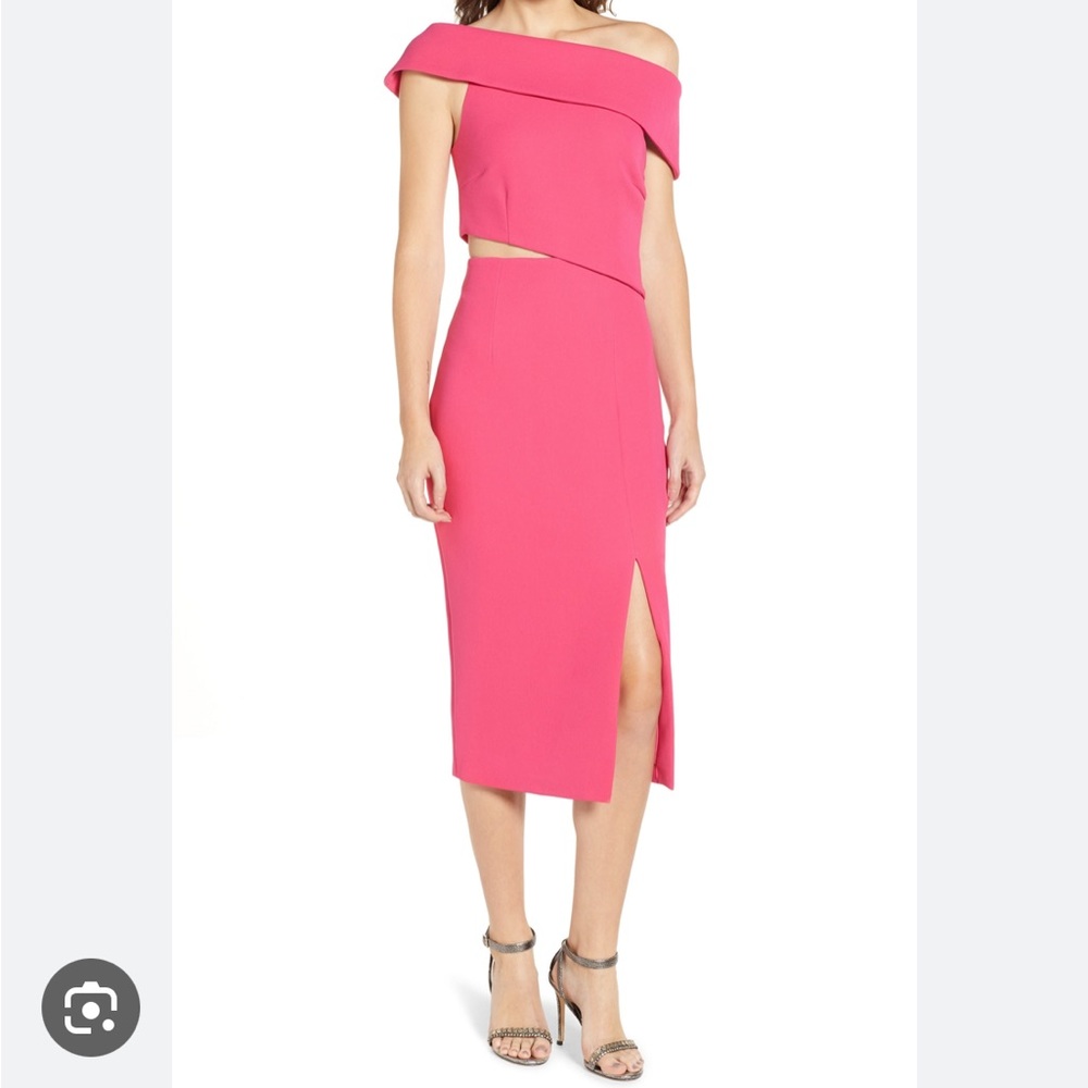 Elliatt Serpentine Dress - Pink